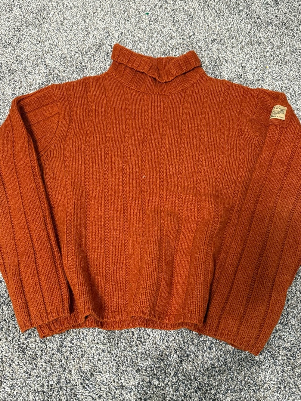 Abercrombie & Fitch Ribbed Turtleneck Sweater in Rust Orange